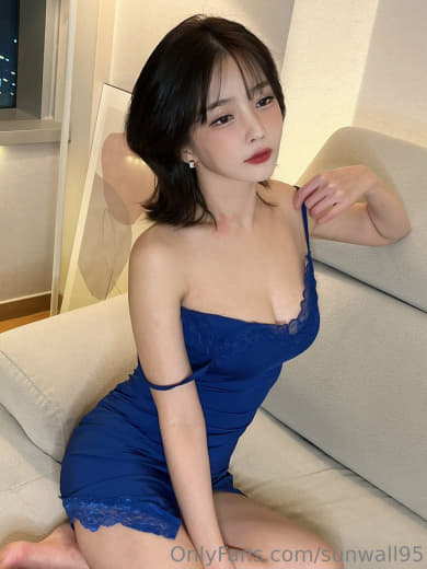 【2023-06-07】Please fuxx me here..👉🏻👈🏻.m4v